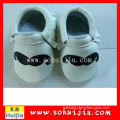 YiWu Factory wholesale new style white and black real leather tassels Baby Boots Boys with shoes